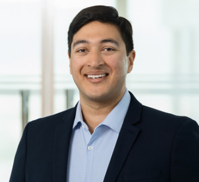 Photo of Devin Kothari of Davis+Gilbert LLP